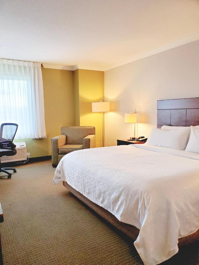 Holiday Inn Express Hotel & Suites Portland-Northwest Downtown By Ihg Exterior foto