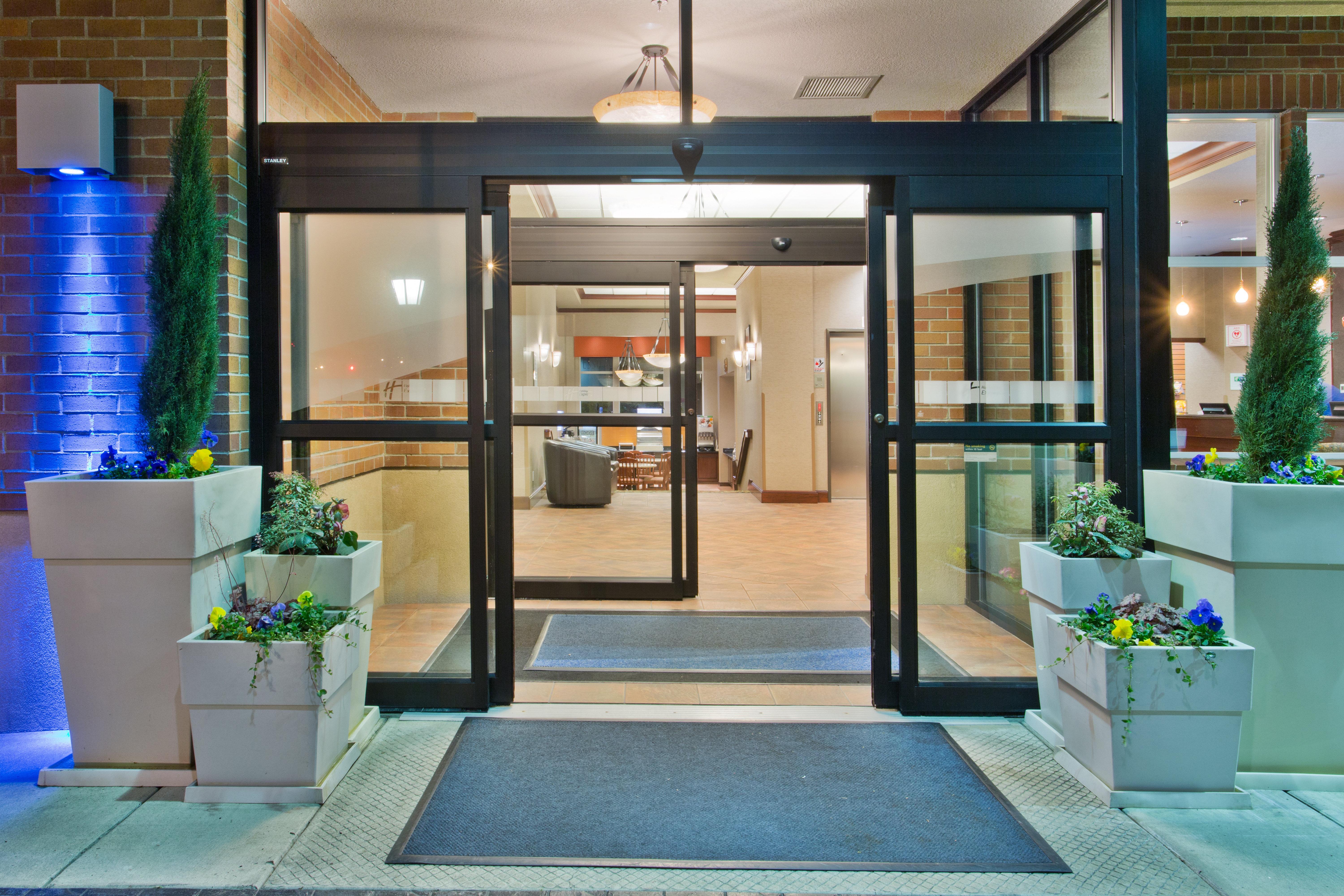Holiday Inn Express Hotel & Suites Portland-Northwest Downtown By Ihg Exterior foto